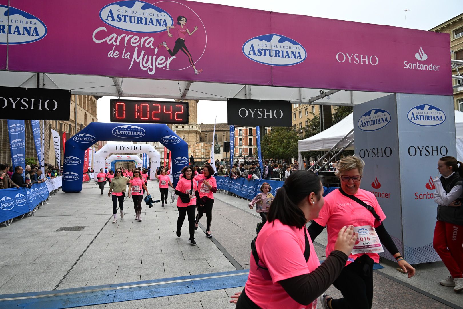 Todas las fotos de la Carrera de la Mujer de Zaragoza 2023. 6497