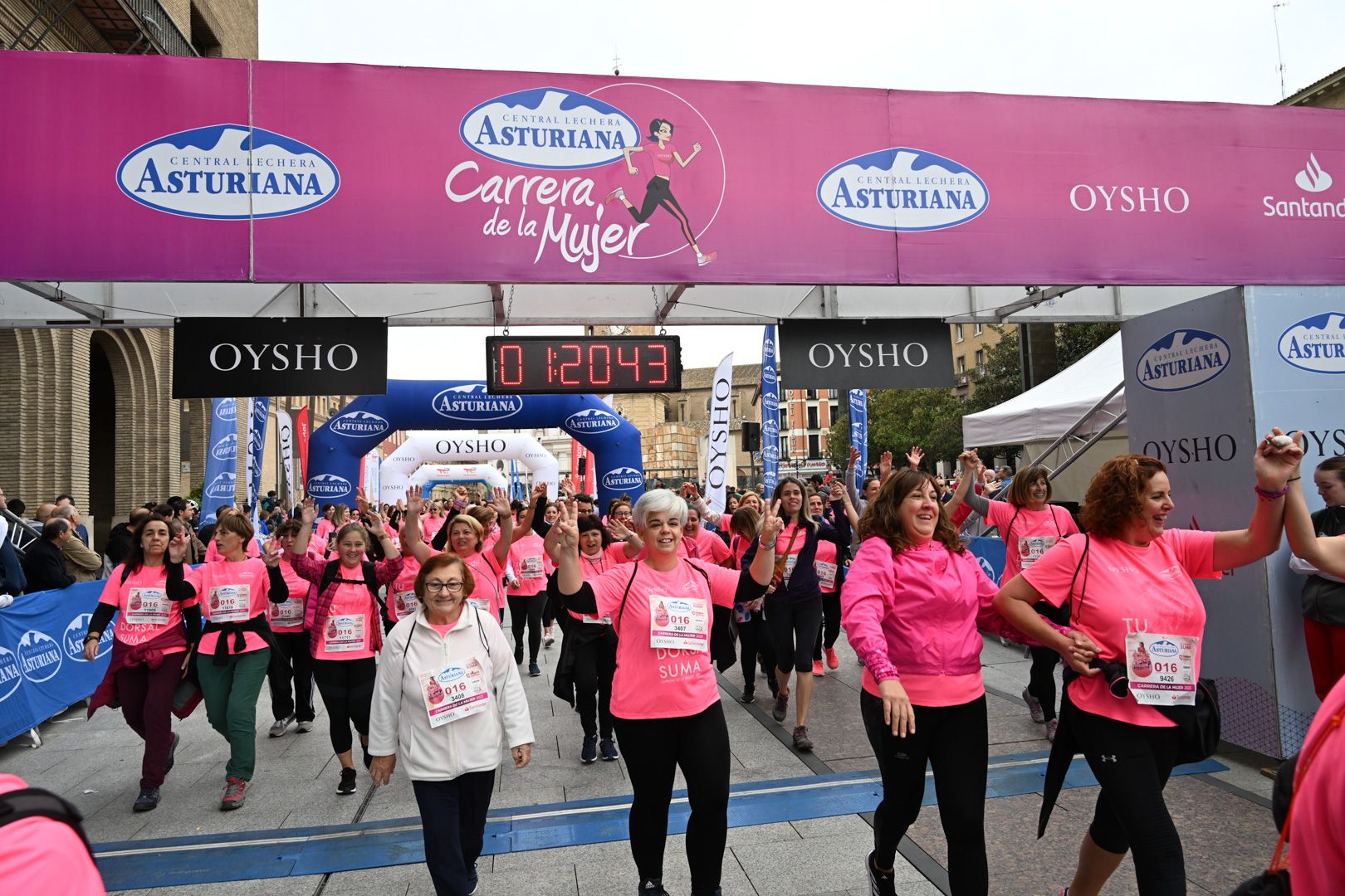 Todas las fotos de la Carrera de la Mujer de Zaragoza 2023. 7944