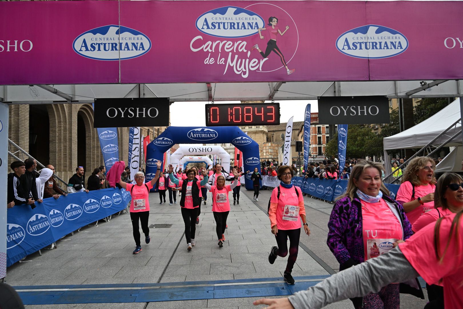Todas las fotos de la Carrera de la Mujer de Zaragoza 2023. 6973