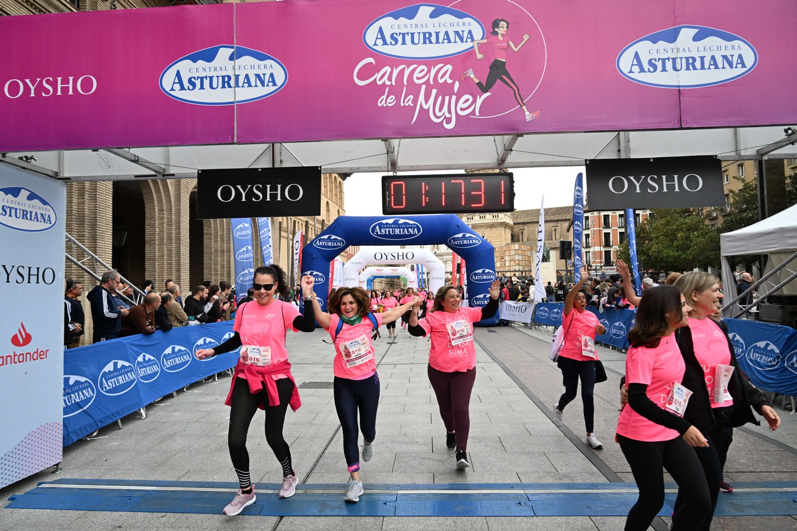 Todas las fotos de la Carrera de la Mujer de Zaragoza 2023. 7704