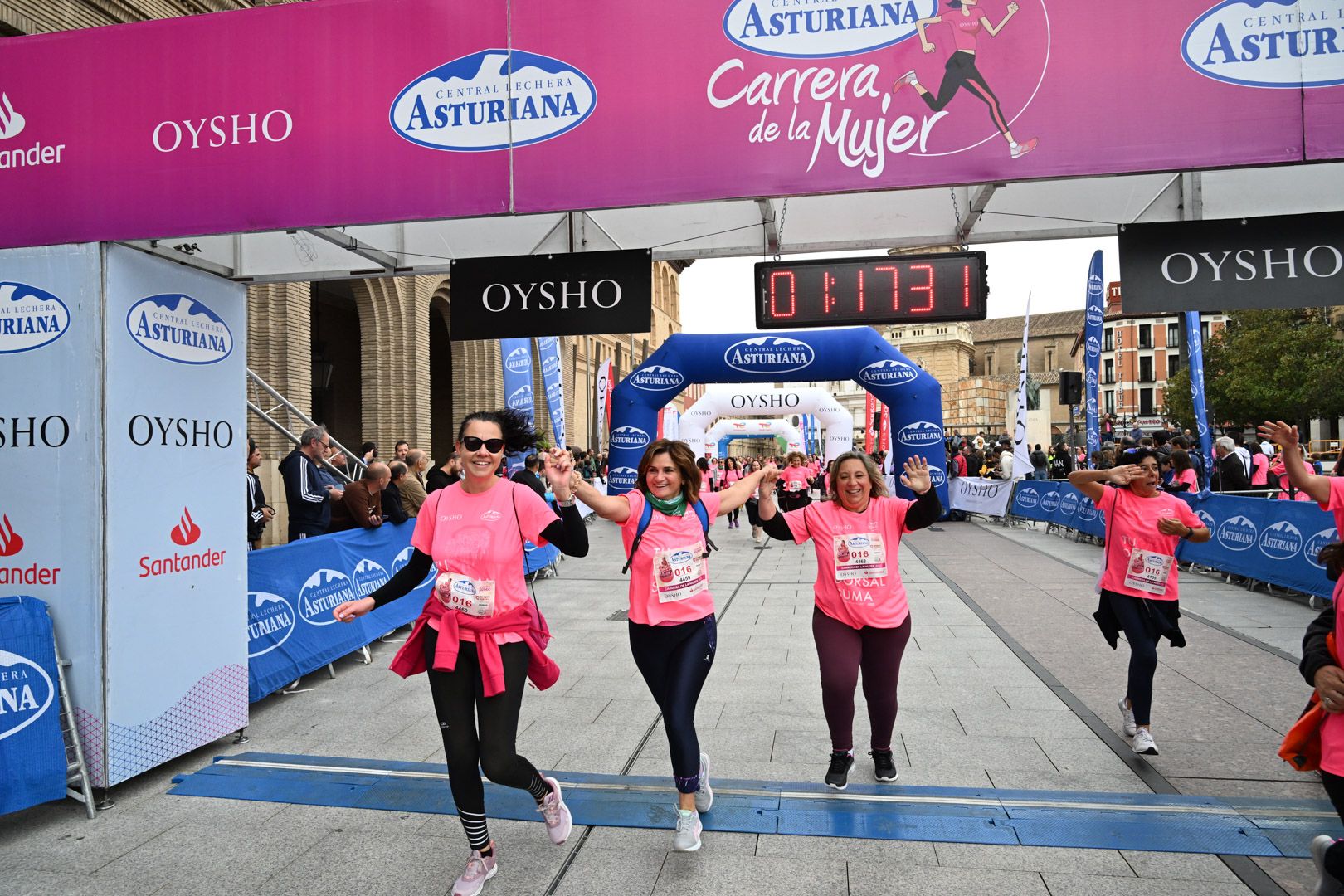 Todas las fotos de la Carrera de la Mujer de Zaragoza 2023. 7705