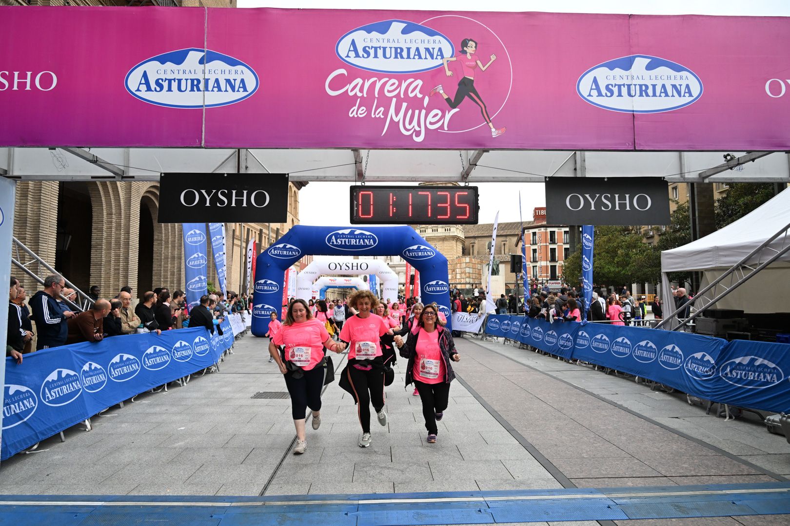 Todas las fotos de la Carrera de la Mujer de Zaragoza 2023. 7706