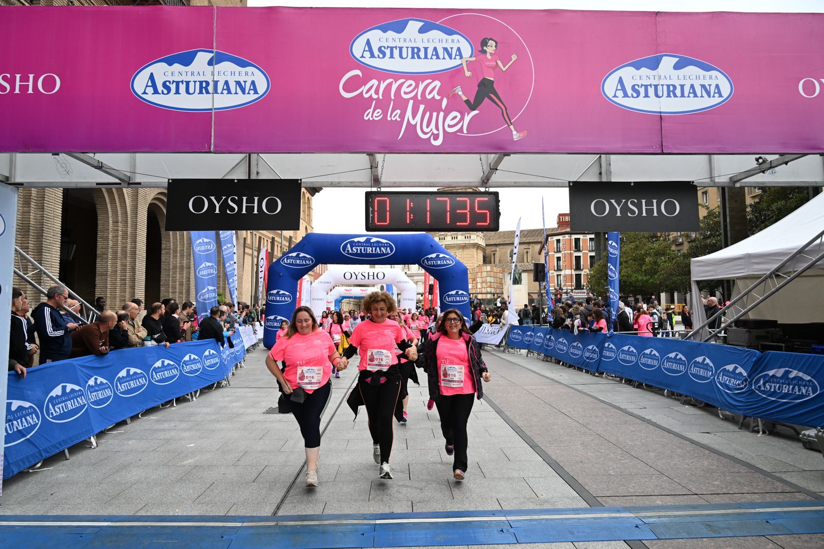 Todas las fotos de la Carrera de la Mujer de Zaragoza 2023. 7707