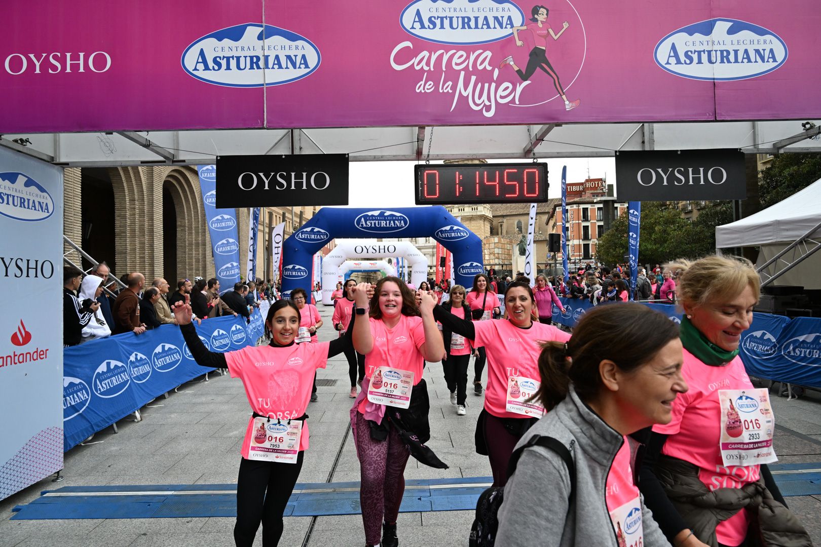 Todas las fotos de la Carrera de la Mujer de Zaragoza 2023. 7464