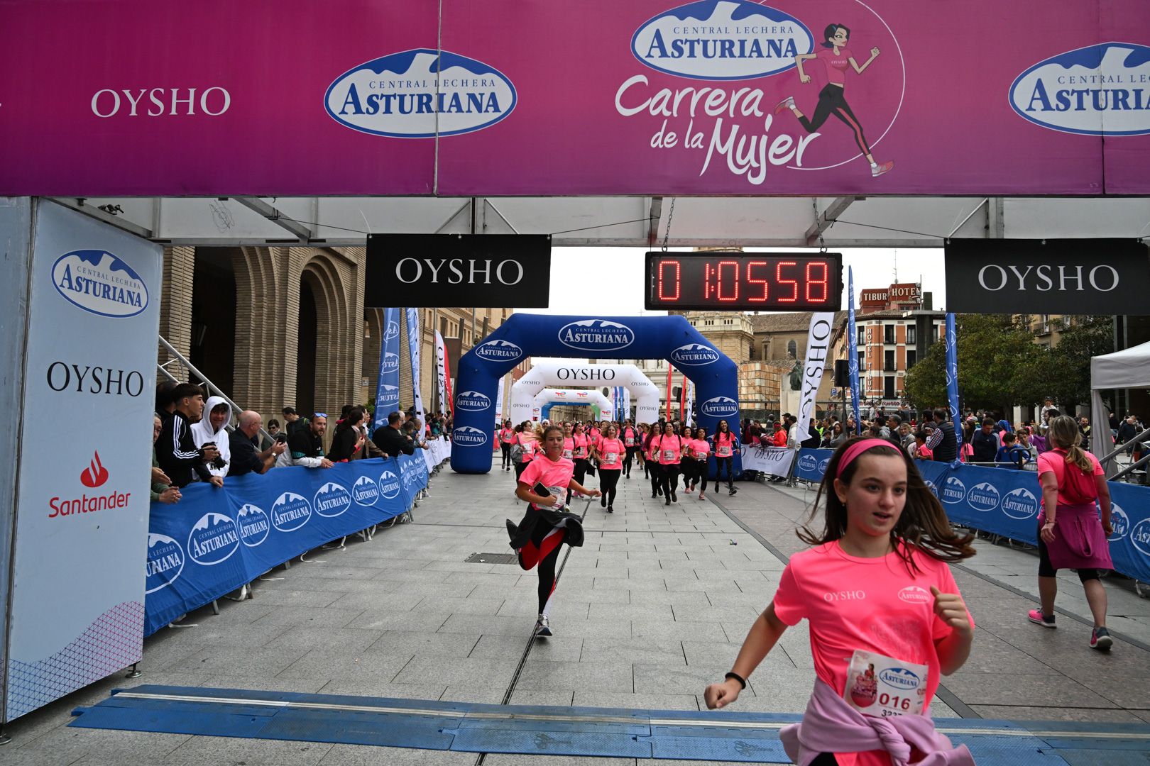 Todas las fotos de la Carrera de la Mujer de Zaragoza 2023. 6737