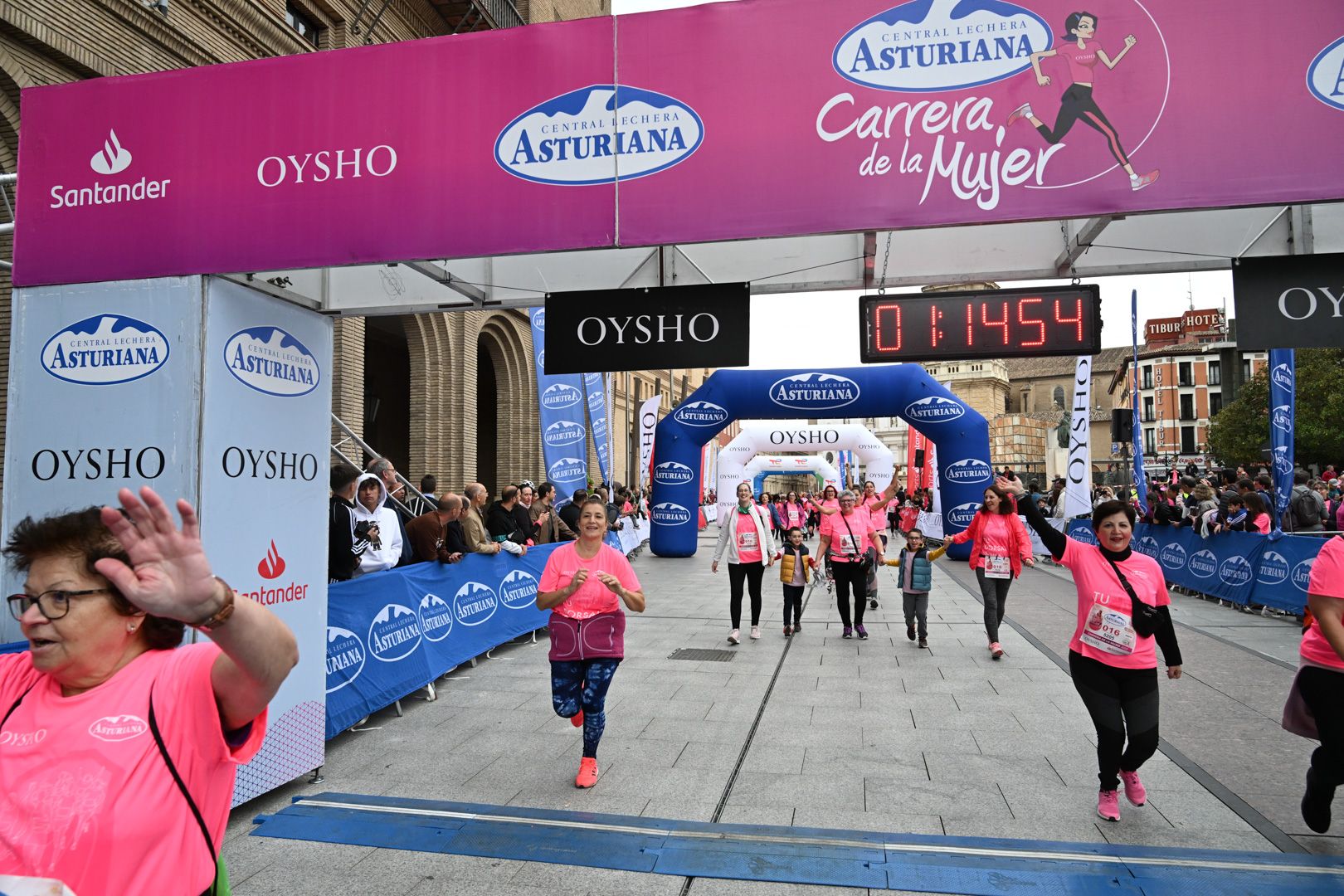 Todas las fotos de la Carrera de la Mujer de Zaragoza 2023. 7467