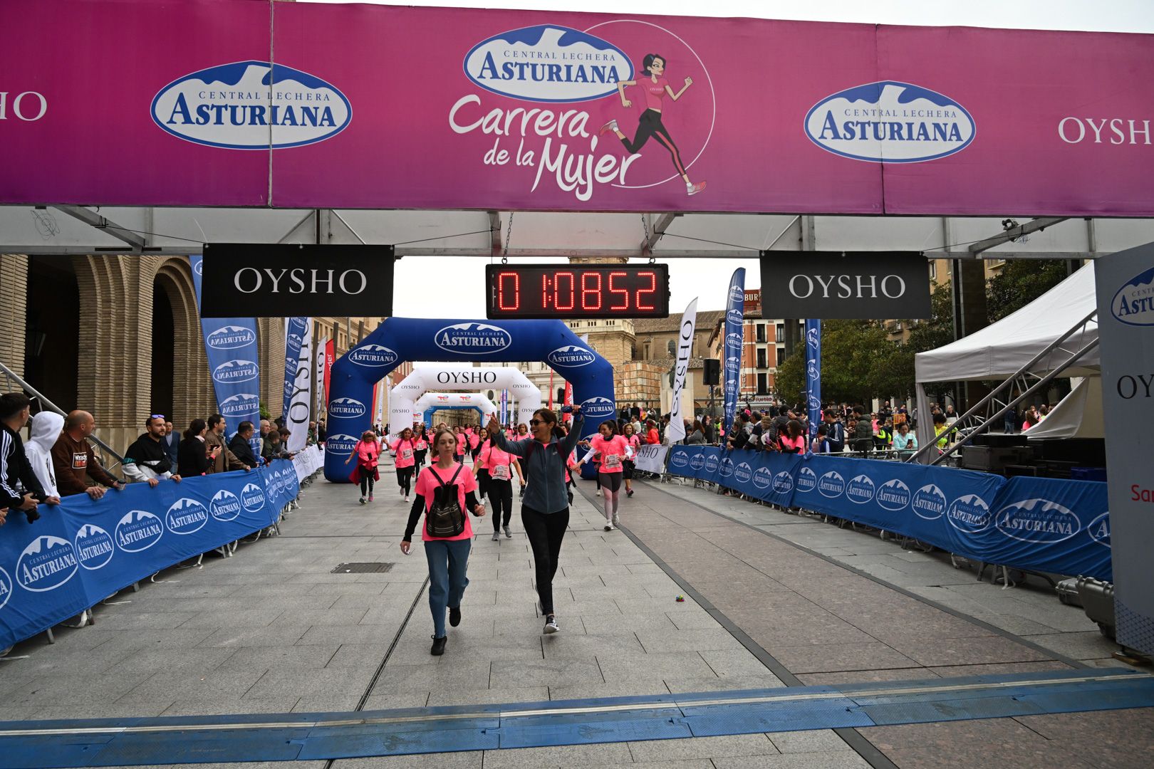 Todas las fotos de la Carrera de la Mujer de Zaragoza 2023. 6982