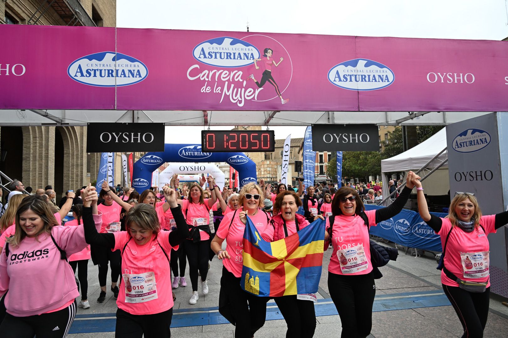 Todas las fotos de la Carrera de la Mujer de Zaragoza 2023. 7958