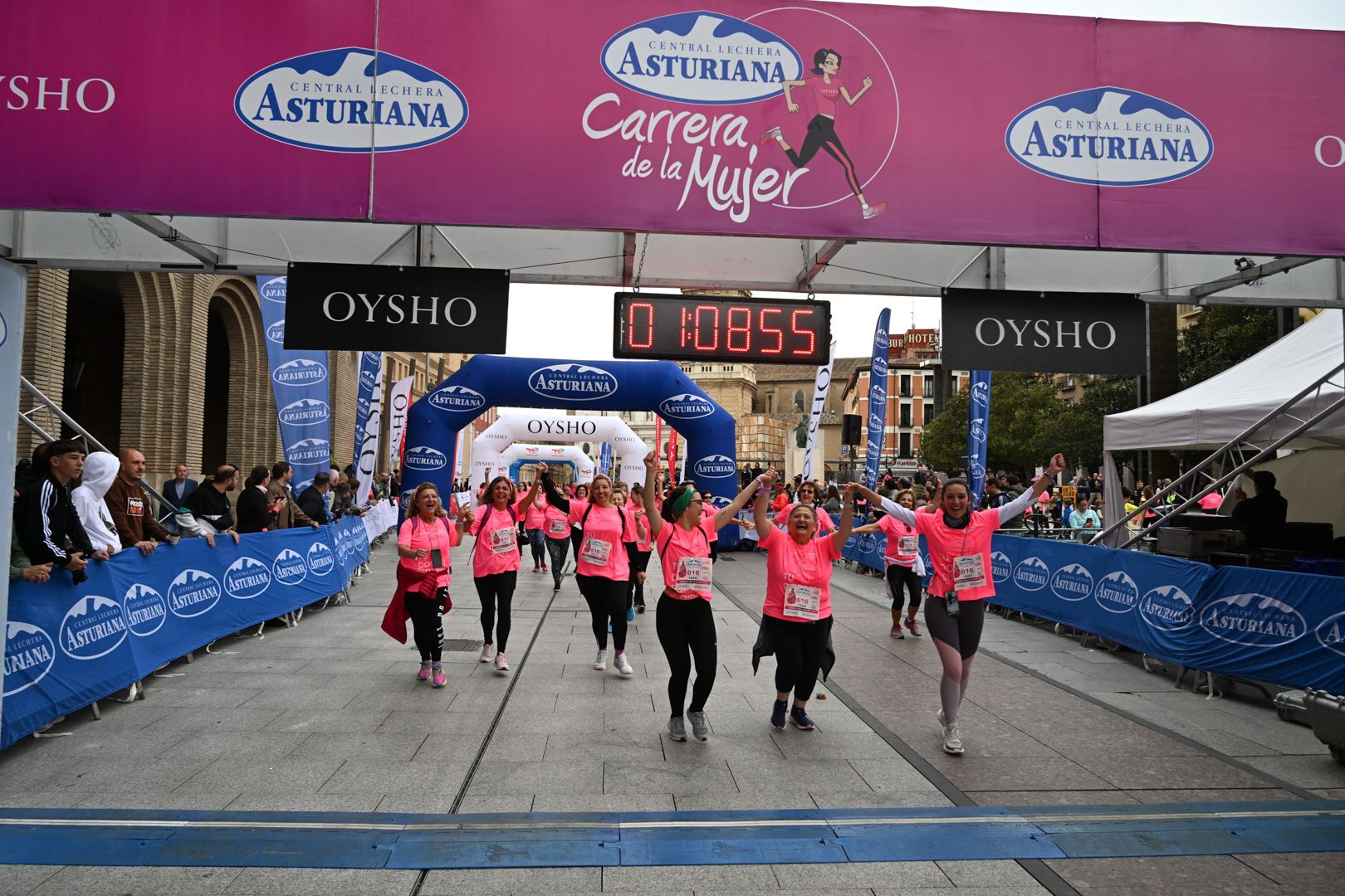 Todas las fotos de la Carrera de la Mujer de Zaragoza 2023. 6985