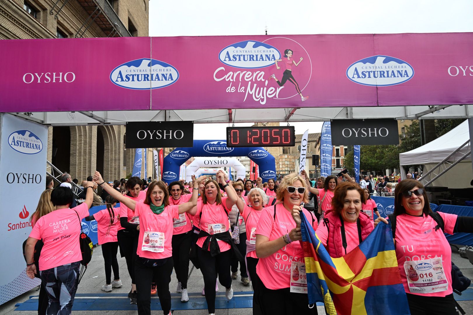 Todas las fotos de la Carrera de la Mujer de Zaragoza 2023. 7959