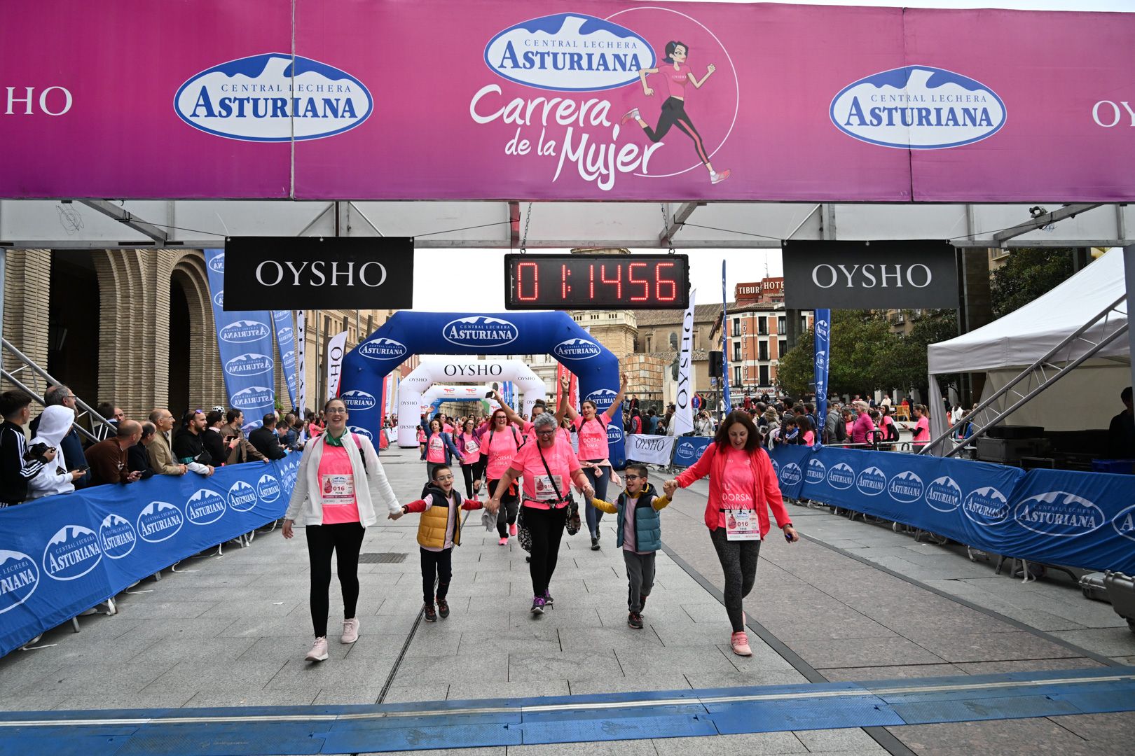 Todas las fotos de la Carrera de la Mujer de Zaragoza 2023. 7471