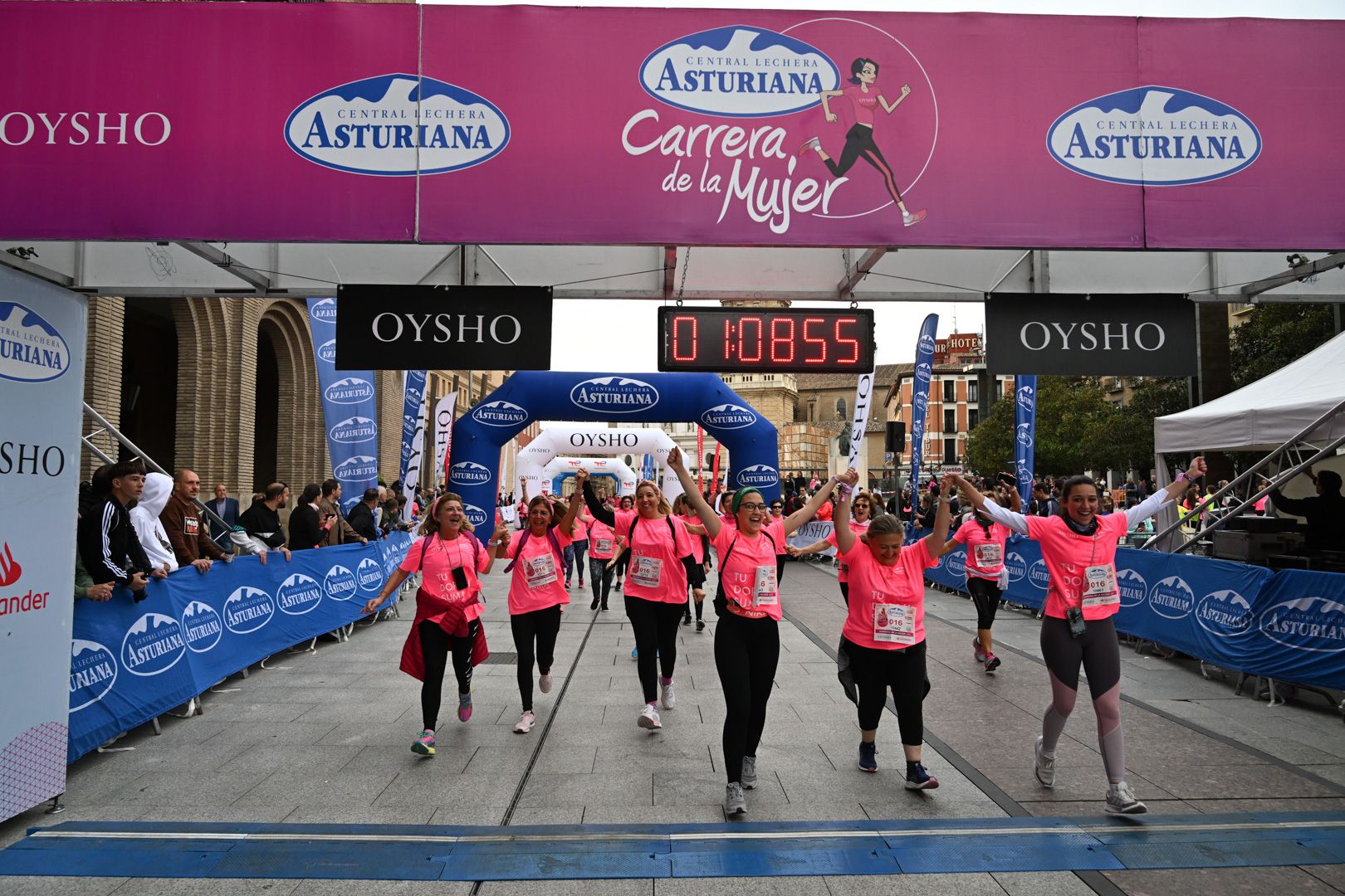 Todas las fotos de la Carrera de la Mujer de Zaragoza 2023. 6986
