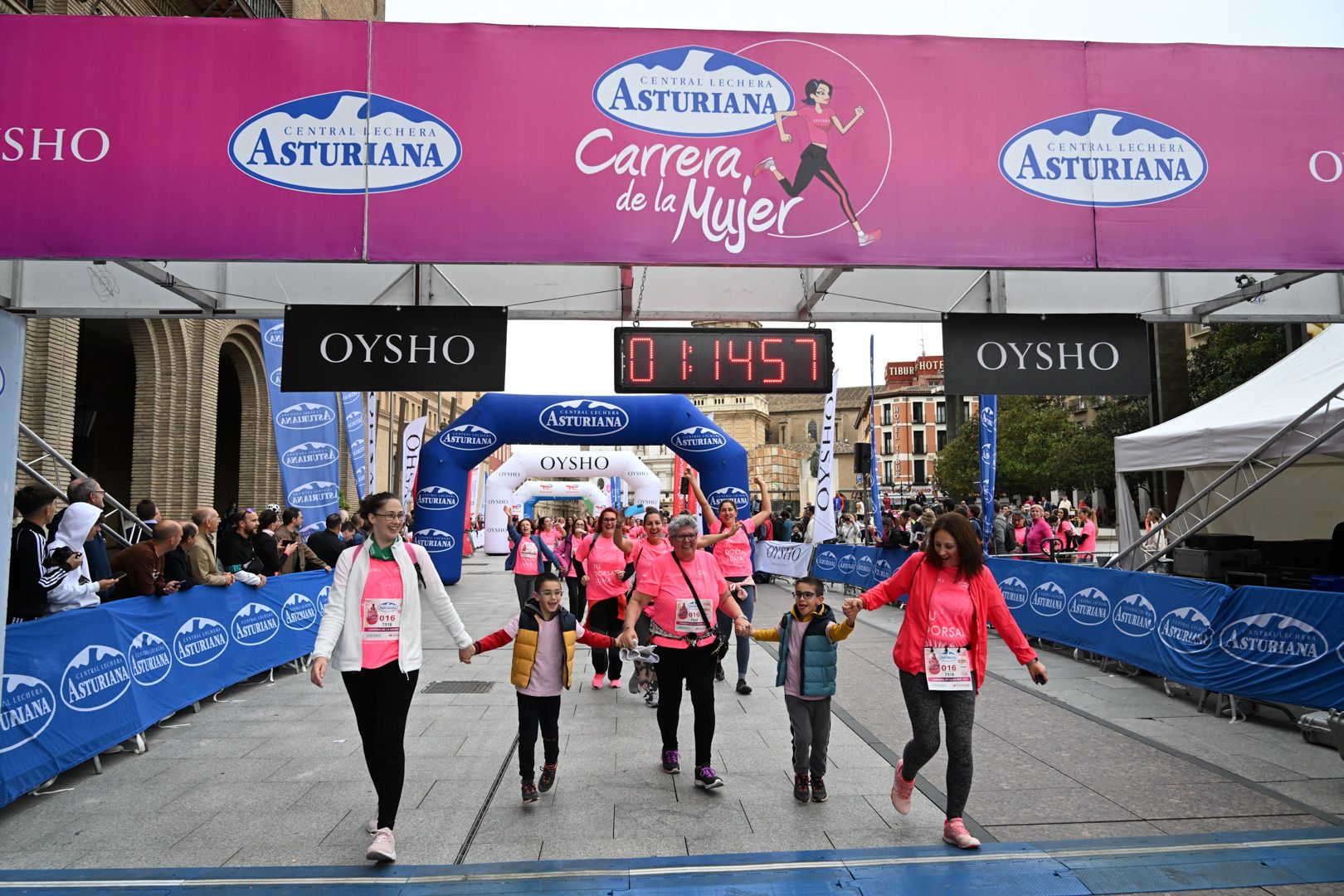 Todas las fotos de la Carrera de la Mujer de Zaragoza 2023. 7472