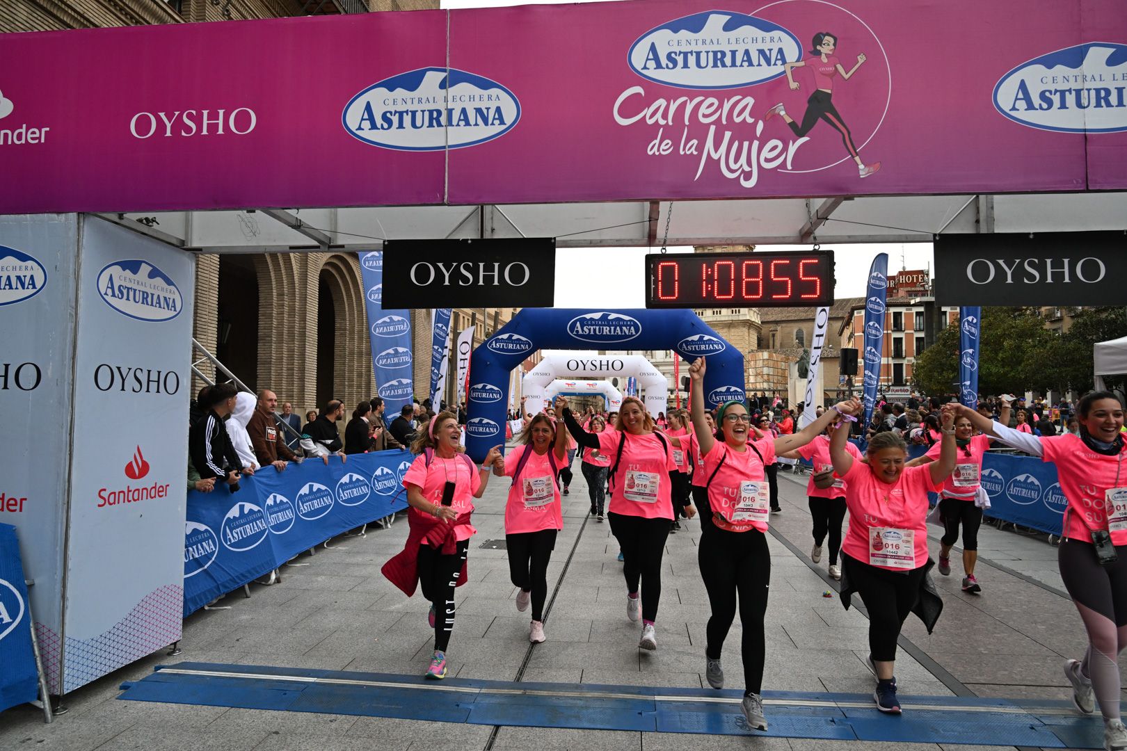 Todas las fotos de la Carrera de la Mujer de Zaragoza 2023. 6987