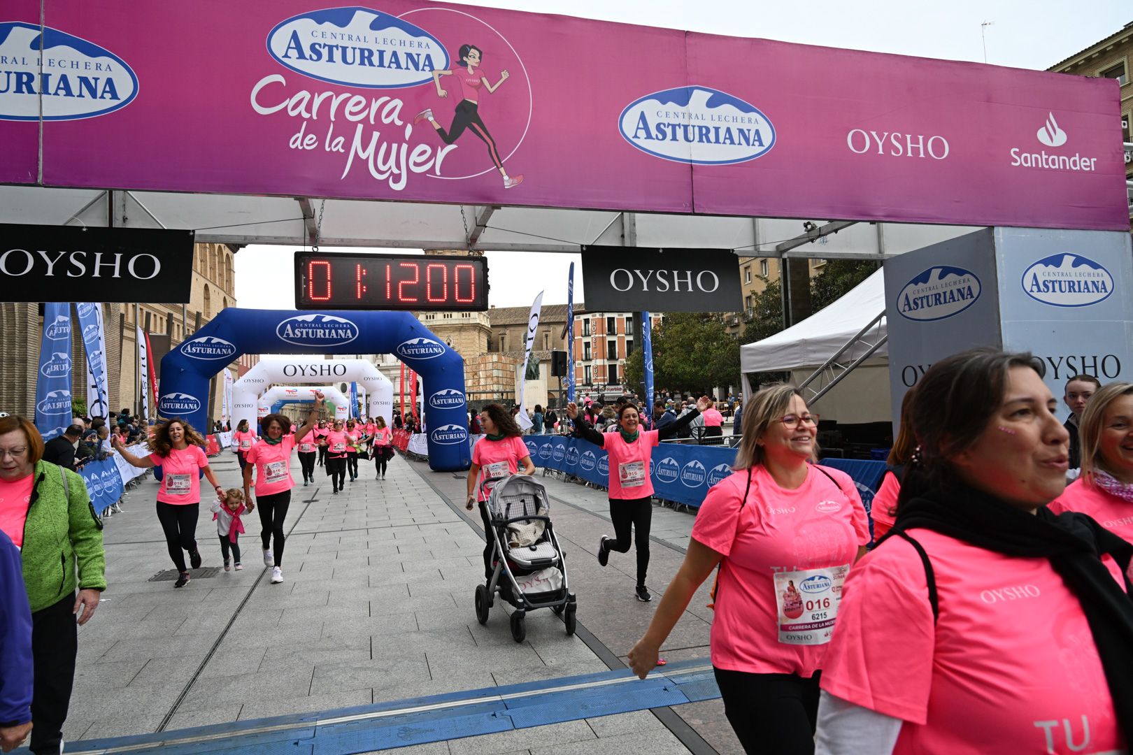 Todas las fotos de la Carrera de la Mujer de Zaragoza 2023. 7230