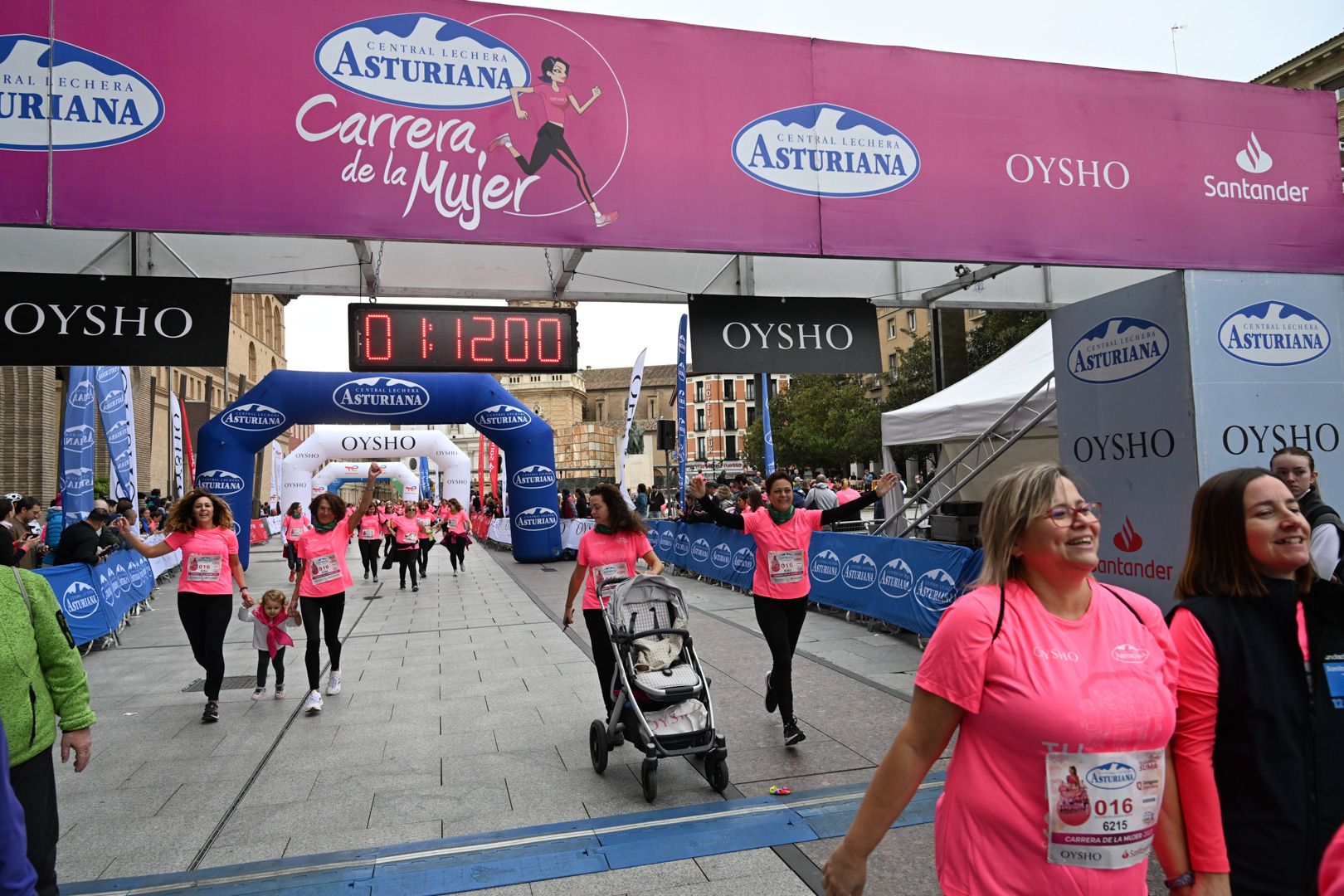 Todas las fotos de la Carrera de la Mujer de Zaragoza 2023. 7231