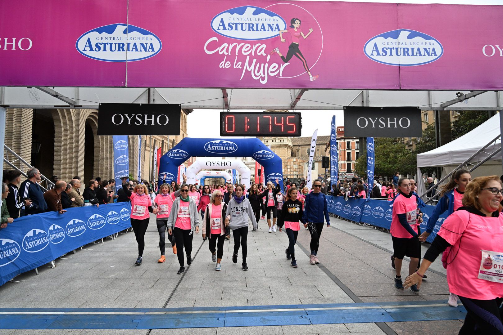 Todas las fotos de la Carrera de la Mujer de Zaragoza 2023. 7720