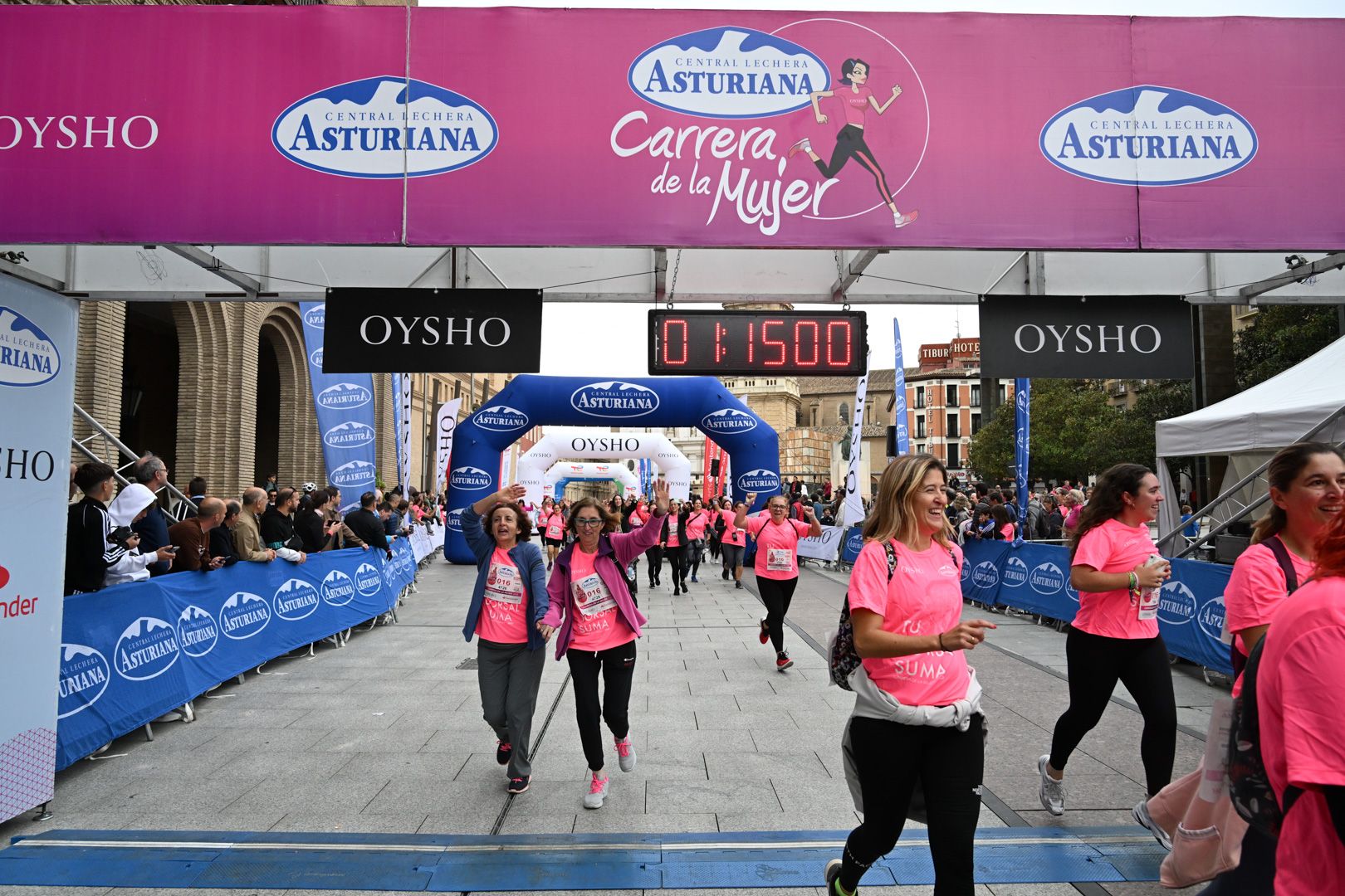 Todas las fotos de la Carrera de la Mujer de Zaragoza 2023. 7477