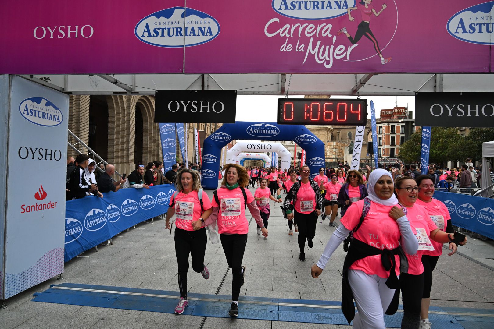 Todas las fotos de la Carrera de la Mujer de Zaragoza 2023. 6748
