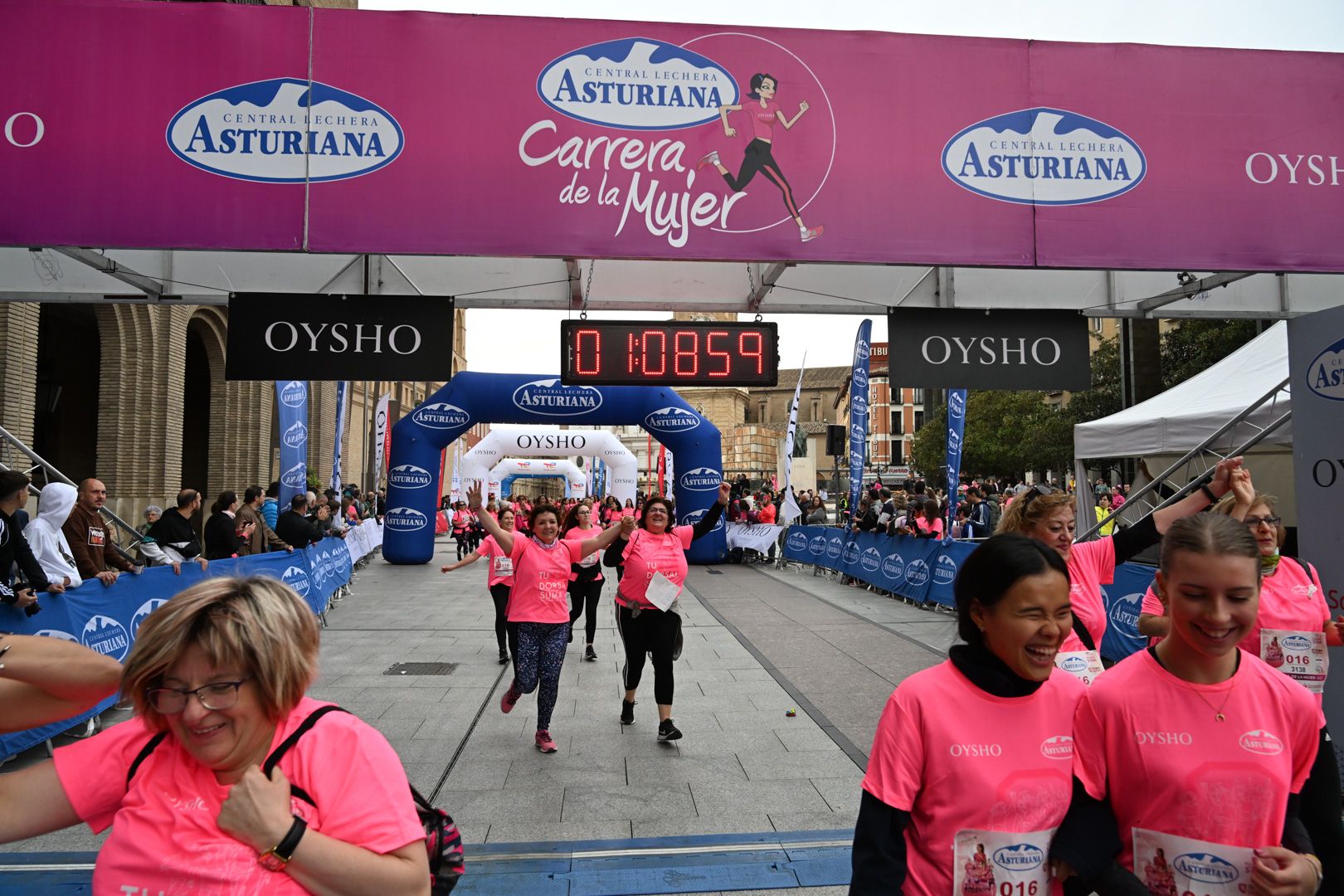 Todas las fotos de la Carrera de la Mujer de Zaragoza 2023. 6994