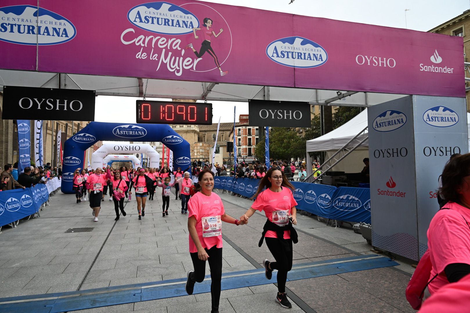 Todas las fotos de la Carrera de la Mujer de Zaragoza 2023. 6997