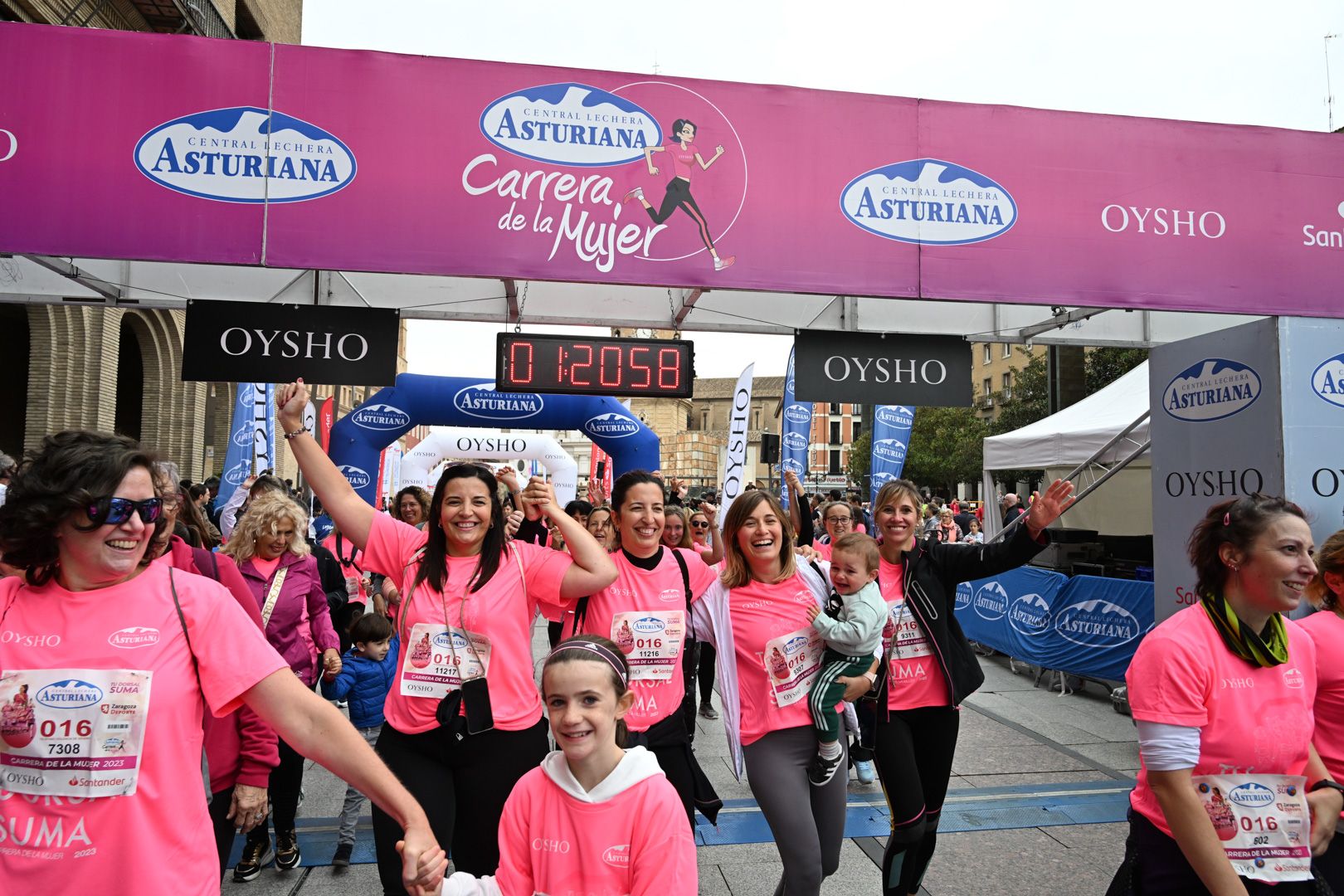 Todas las fotos de la Carrera de la Mujer de Zaragoza 2023. 7973