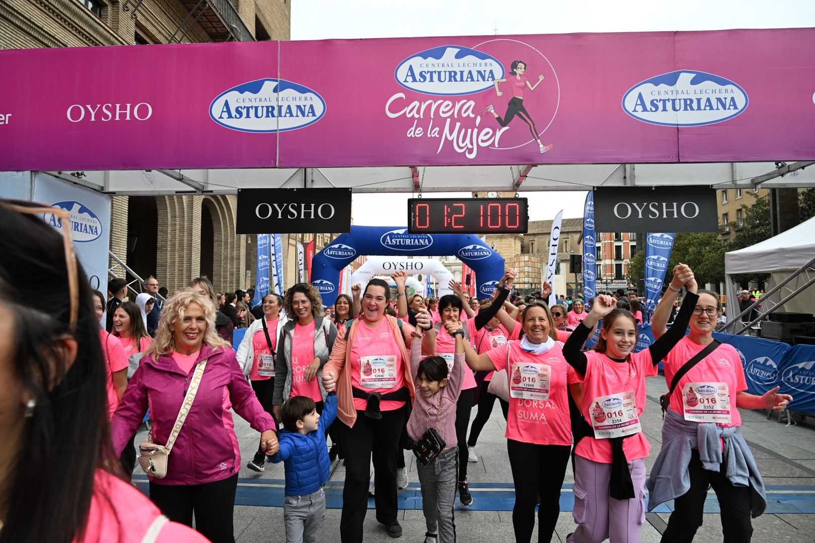 Todas las fotos de la Carrera de la Mujer de Zaragoza 2023. 7975