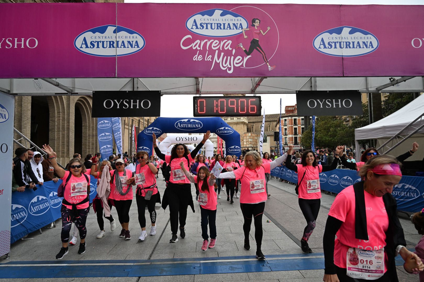Todas las fotos de la Carrera de la Mujer de Zaragoza 2023. 7002