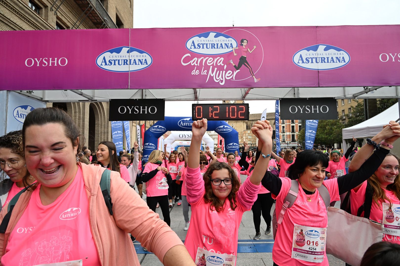 Todas las fotos de la Carrera de la Mujer de Zaragoza 2023. 7980