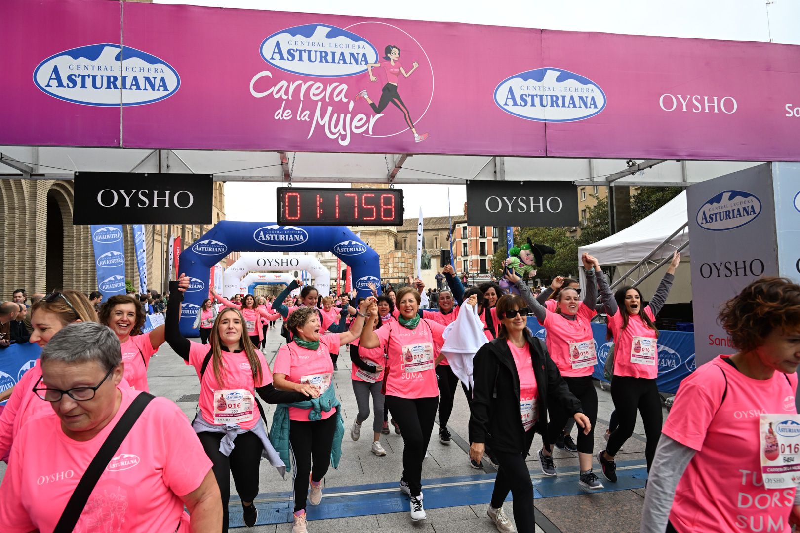 Todas las fotos de la Carrera de la Mujer de Zaragoza 2023. 7746