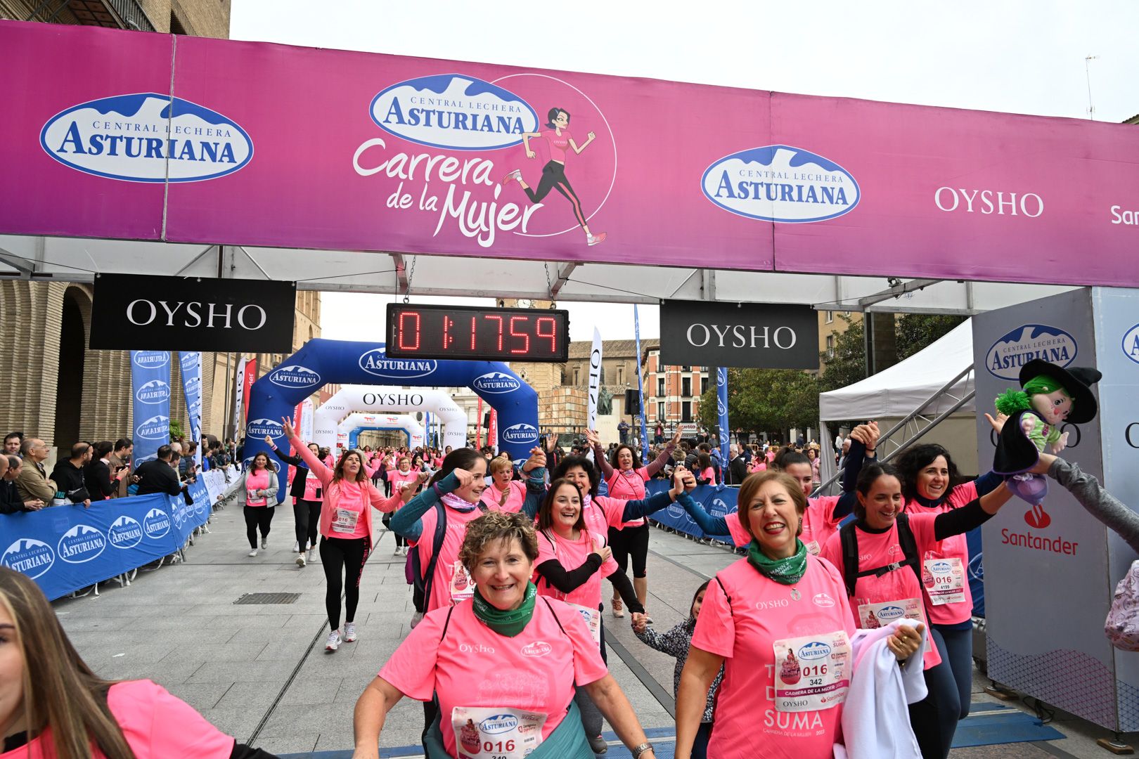 Todas las fotos de la Carrera de la Mujer de Zaragoza 2023. 7748
