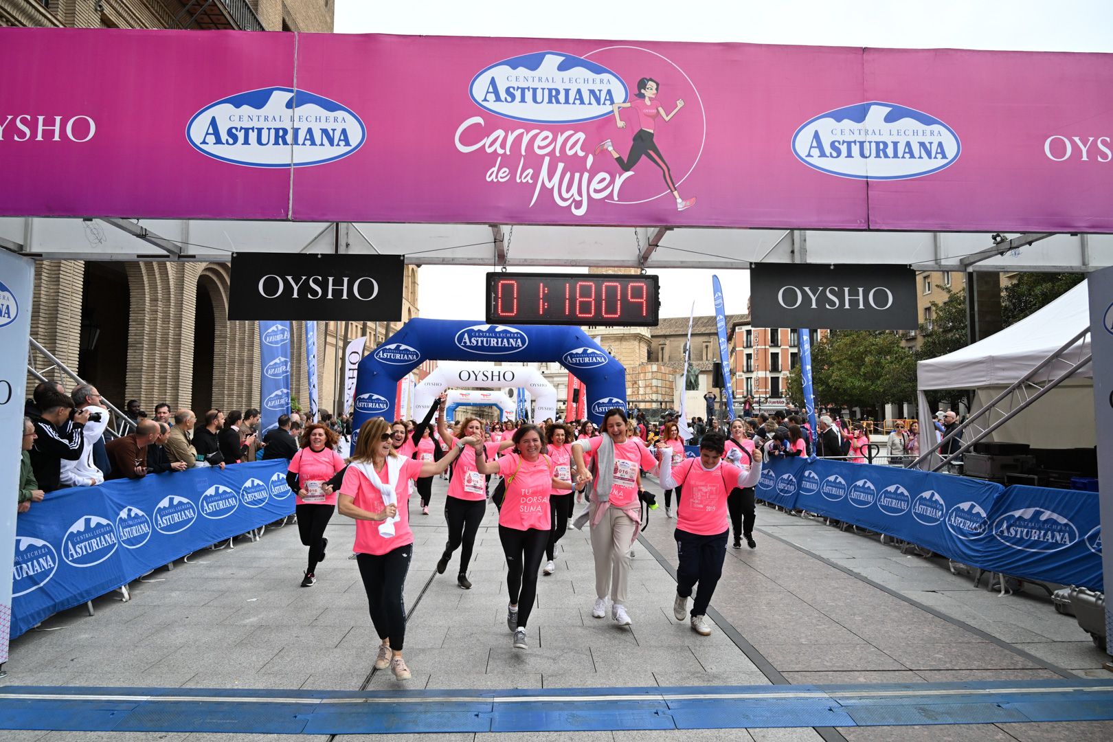 Todas las fotos de la Carrera de la Mujer de Zaragoza 2023. 7756