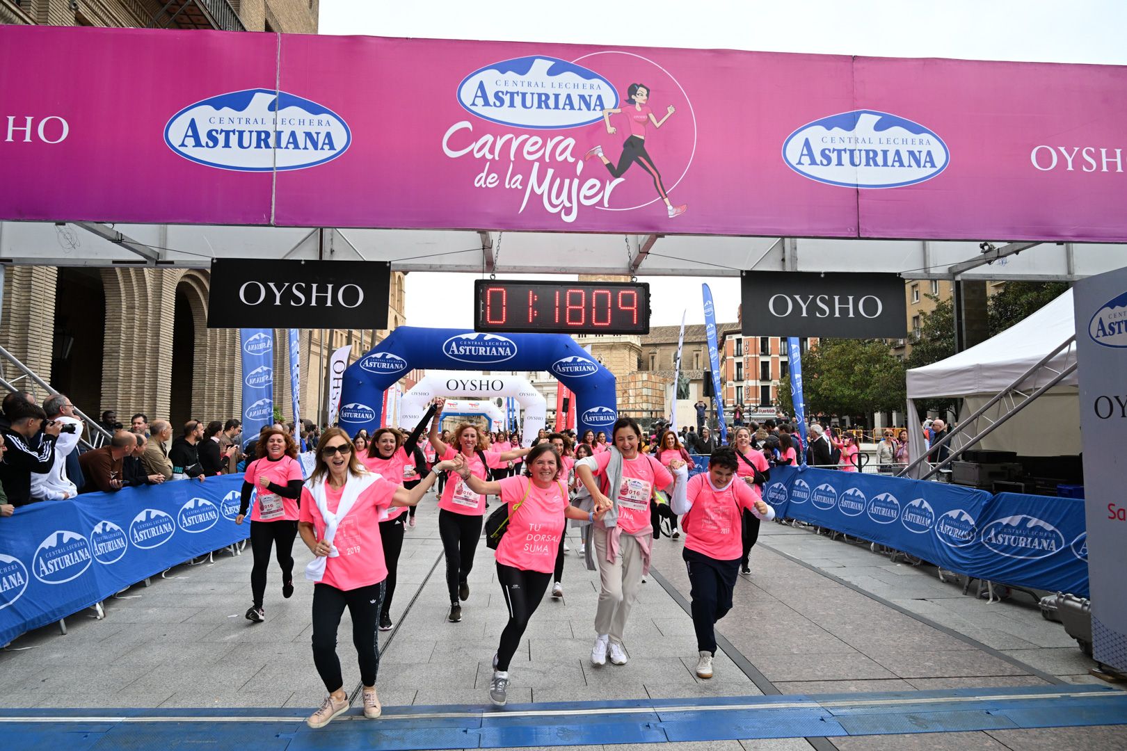 Todas las fotos de la Carrera de la Mujer de Zaragoza 2023. 7757