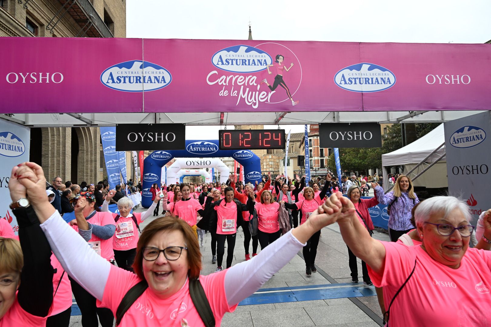 Todas las fotos de la Carrera de la Mujer de Zaragoza 2023. 8004