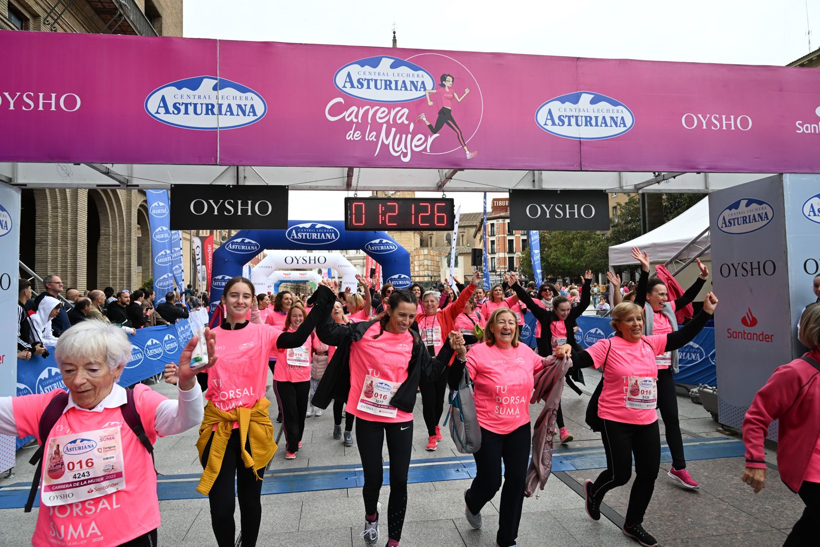 Todas las fotos de la Carrera de la Mujer de Zaragoza 2023. 8007