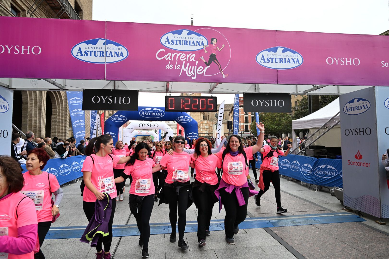 Todas las fotos de la Carrera de la Mujer de Zaragoza 2023. 8048