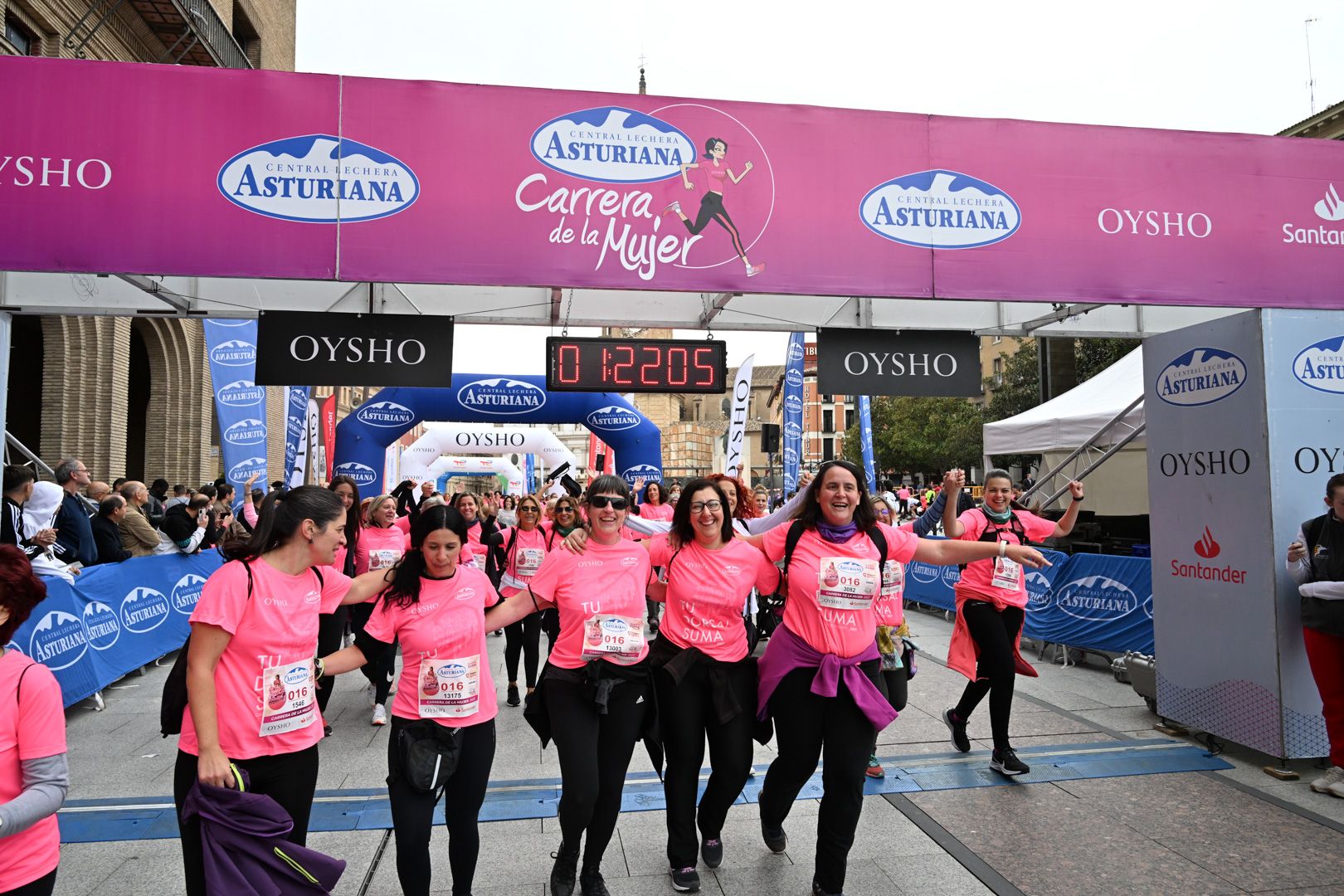 Todas las fotos de la Carrera de la Mujer de Zaragoza 2023. 8049