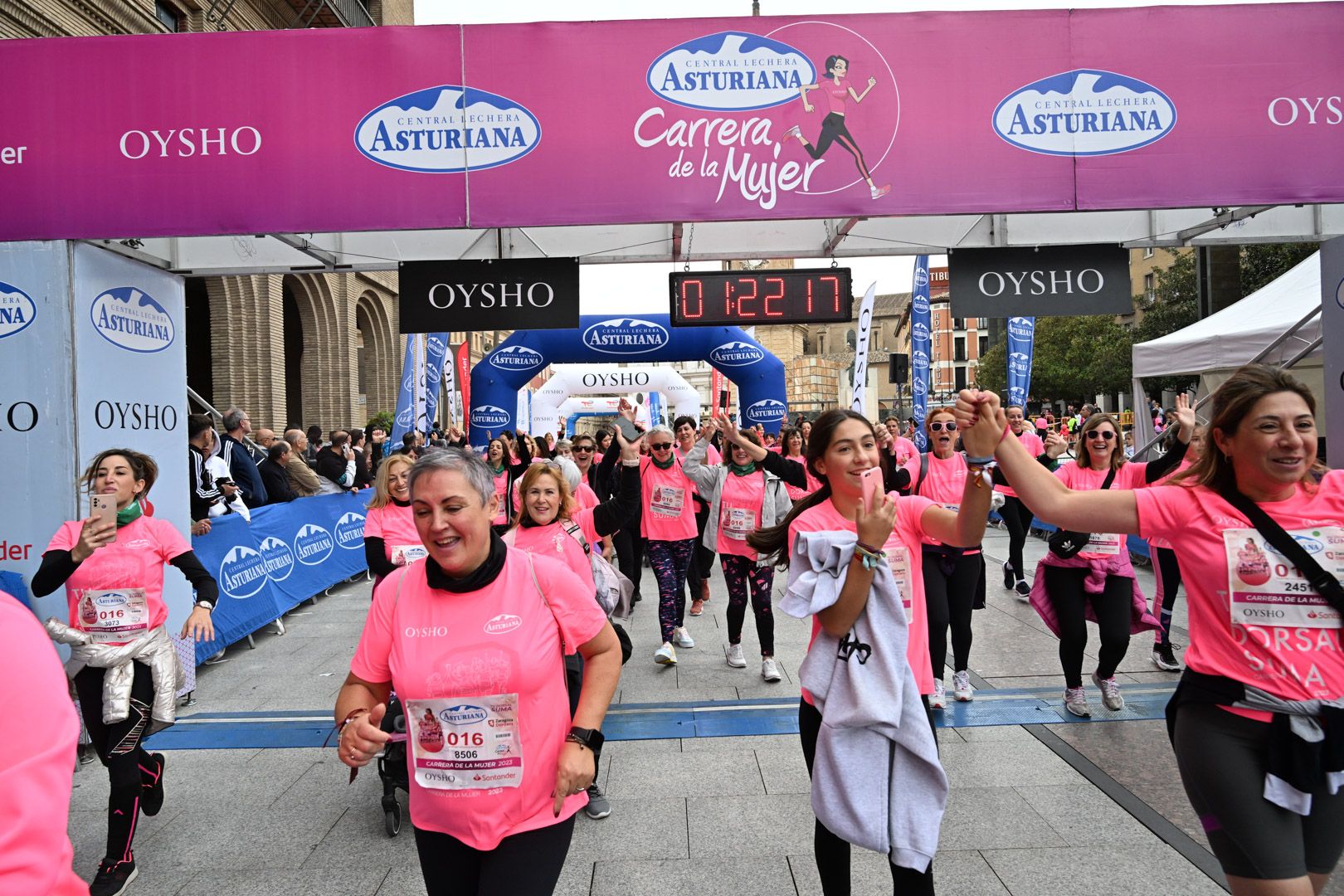 Todas las fotos de la Carrera de la Mujer de Zaragoza 2023. 8069