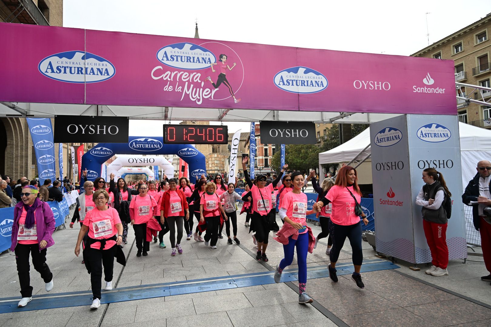 Todas las fotos de la Carrera de la Mujer de Zaragoza 2023. 8205