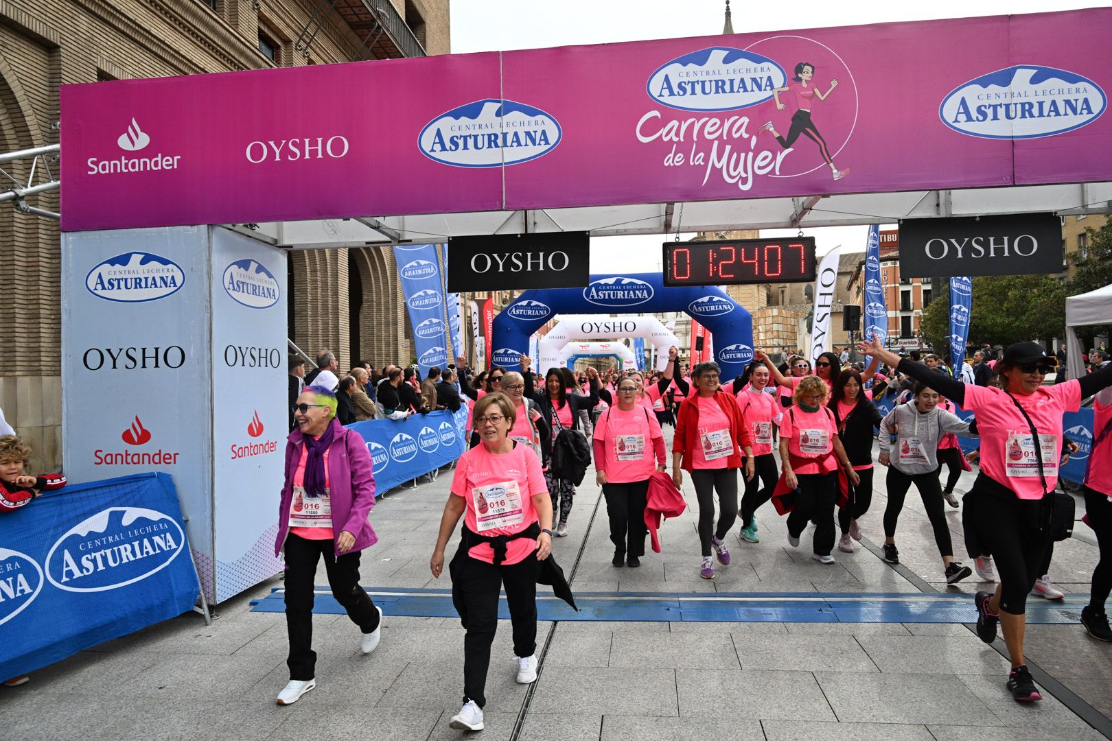 Todas las fotos de la Carrera de la Mujer de Zaragoza 2023. 8207