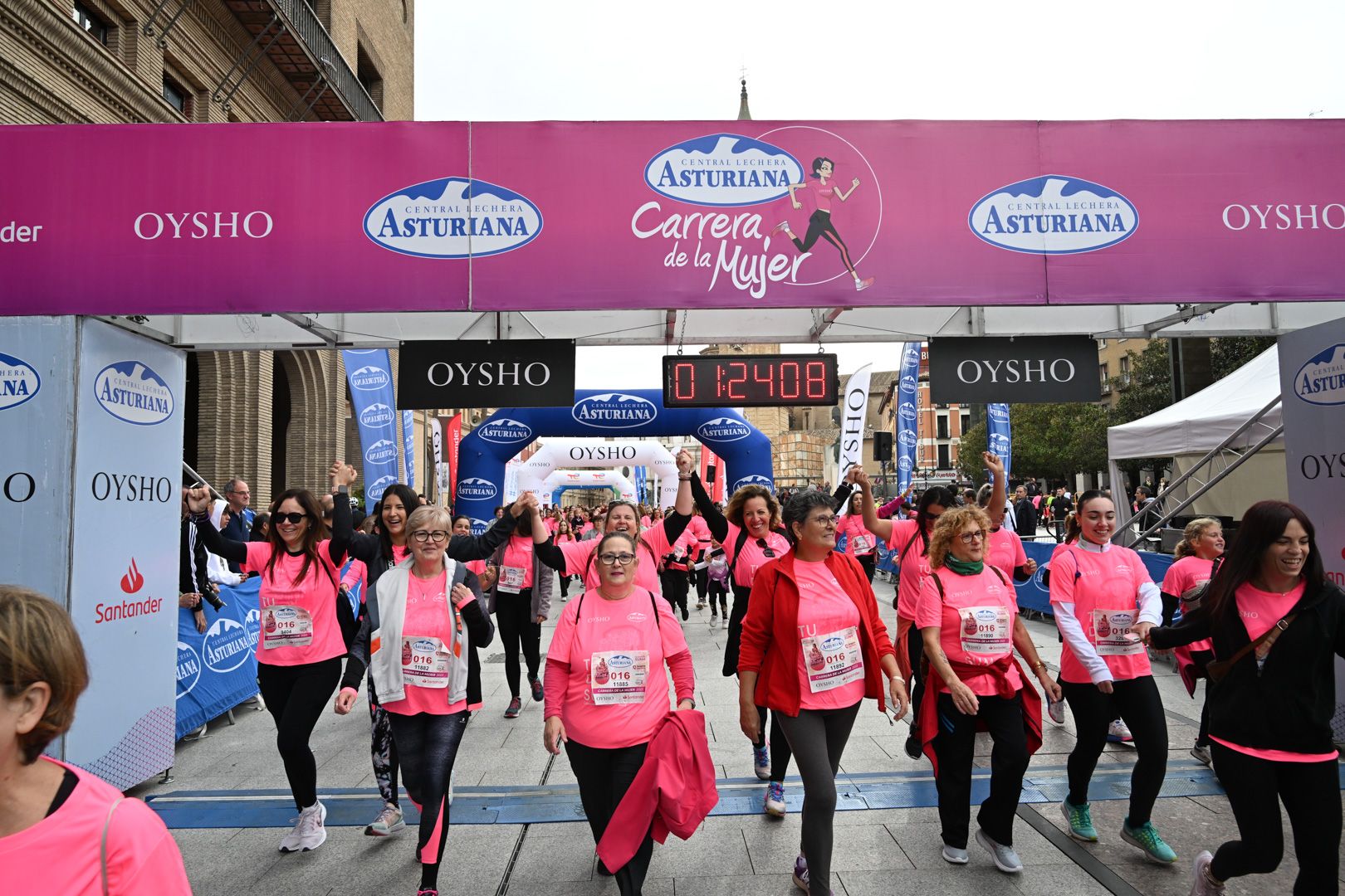 Todas las fotos de la Carrera de la Mujer de Zaragoza 2023. 8209