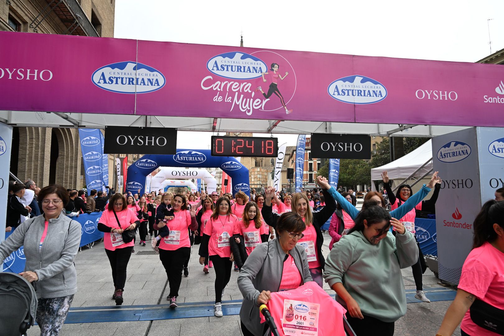 Todas las fotos de la Carrera de la Mujer de Zaragoza 2023. 8217