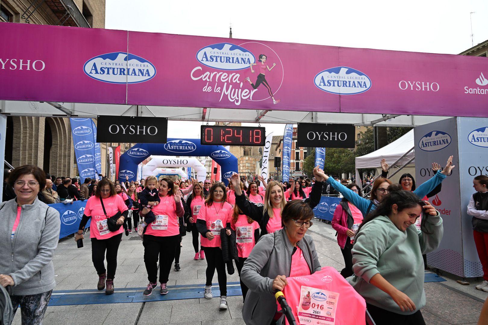 Todas las fotos de la Carrera de la Mujer de Zaragoza 2023. 8218