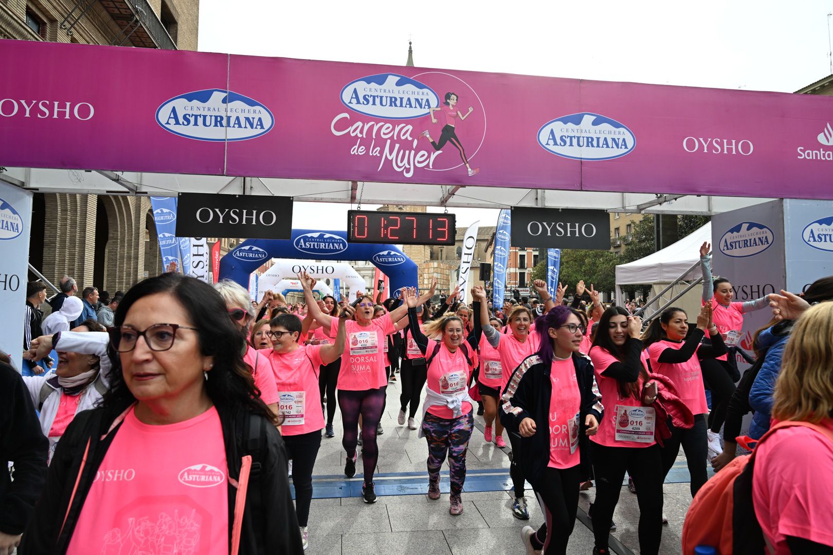 Todas las fotos de la Carrera de la Mujer de Zaragoza 2023. 8464