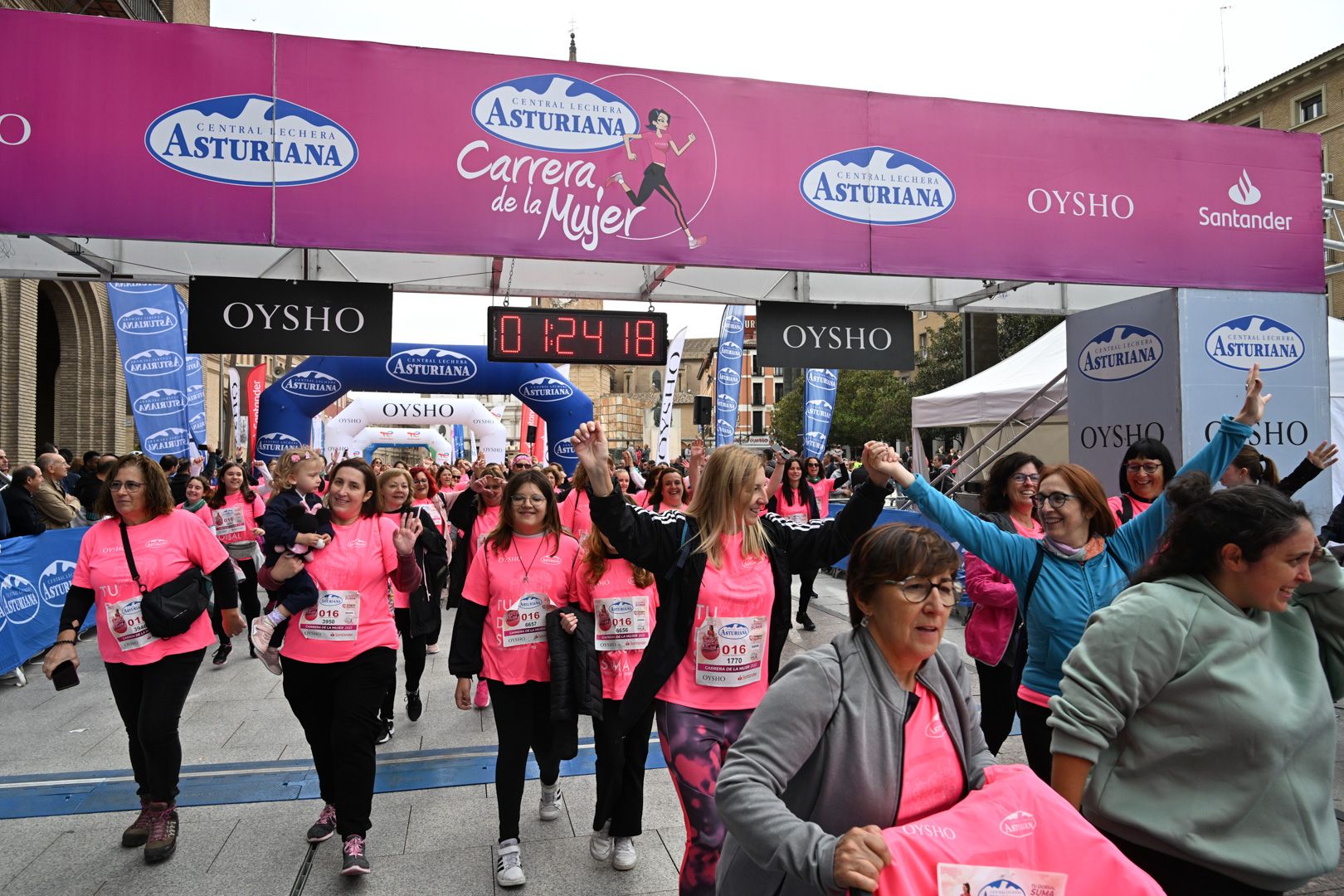 Todas las fotos de la Carrera de la Mujer de Zaragoza 2023. 8219