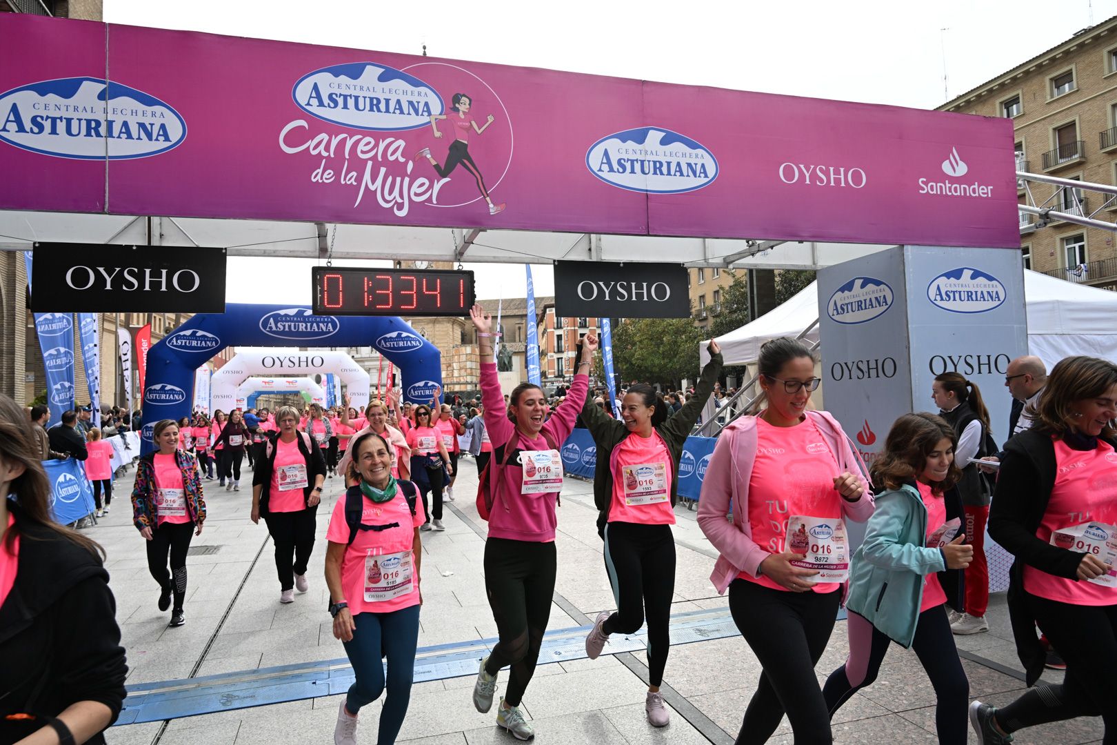 Todas las fotos de la Carrera de la Mujer de Zaragoza 2023. 8954