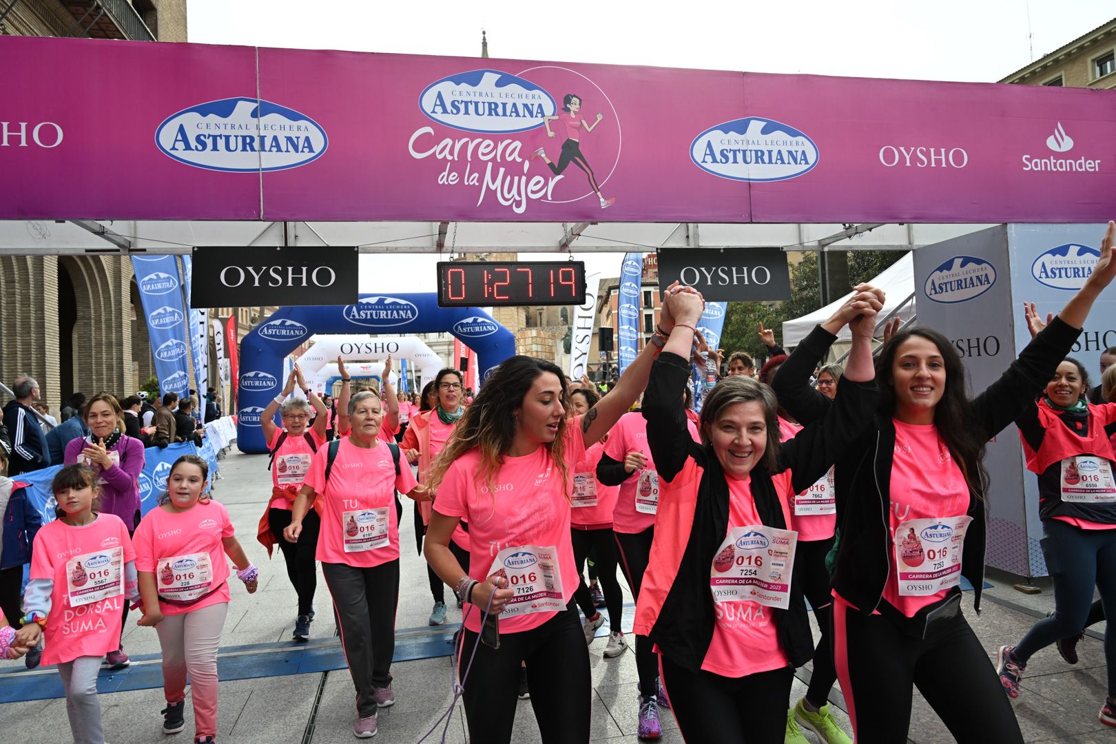 Todas las fotos de la Carrera de la Mujer de Zaragoza 2023. 8471