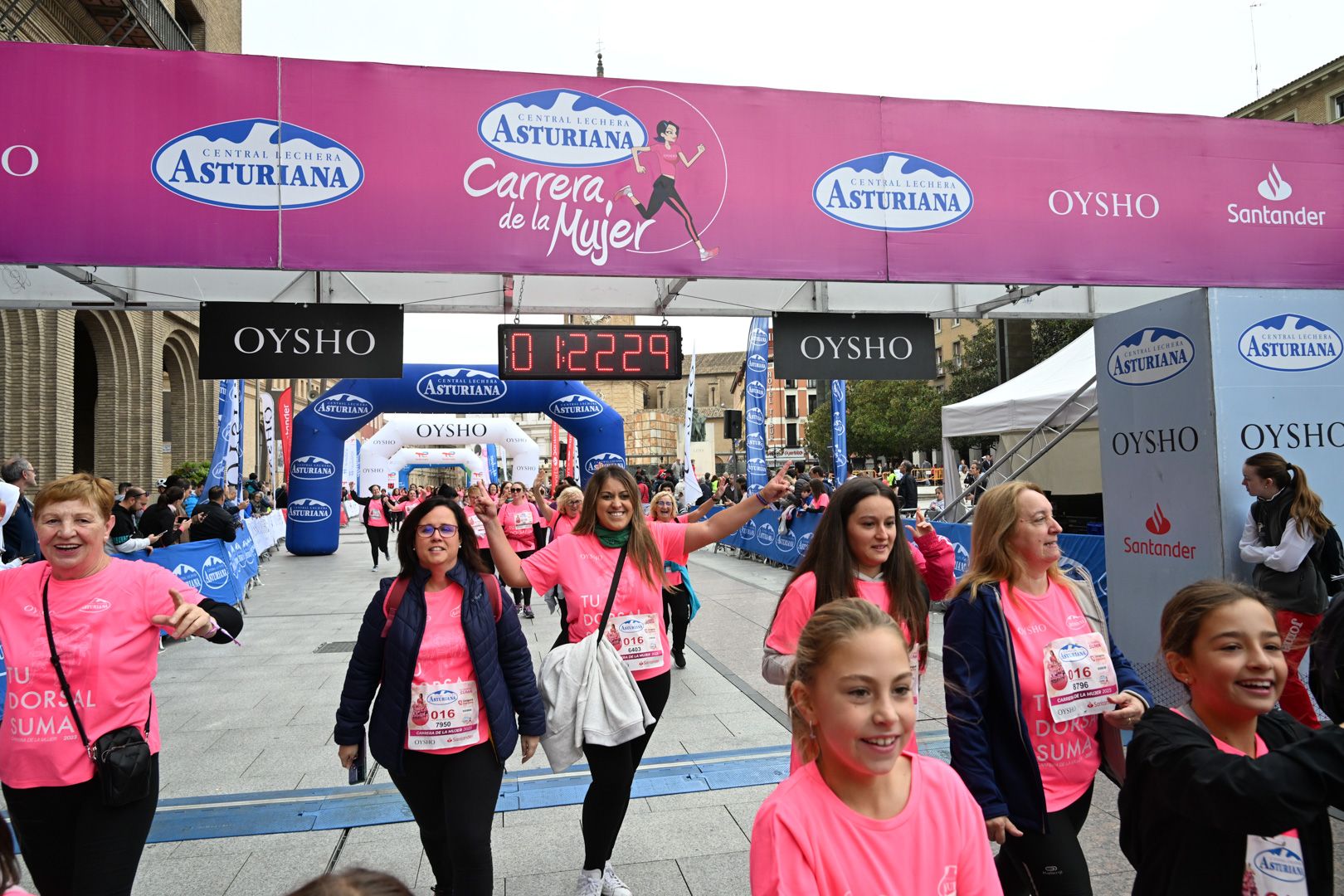 Todas las fotos de la Carrera de la Mujer de Zaragoza 2023. 8095