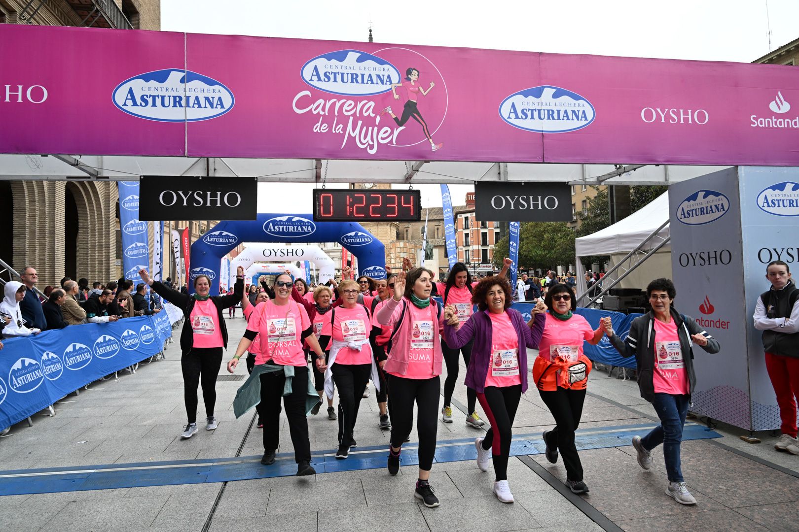 Todas las fotos de la Carrera de la Mujer de Zaragoza 2023. 8099