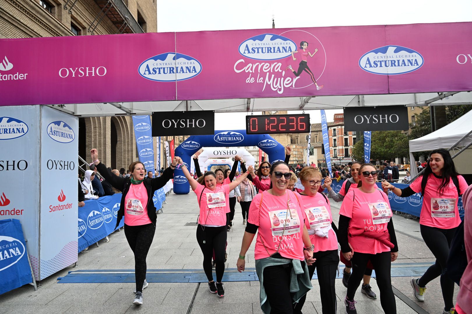 Todas las fotos de la Carrera de la Mujer de Zaragoza 2023. 8100